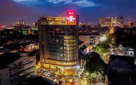 Hermes Palace Hotel Medan